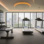 Sukhumvit Asok Modern Suite